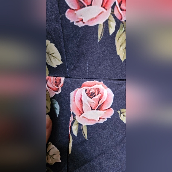 1861 boutique satin roses black pink floral retro 50's 60's dress with pockets - Picture 8 of 9
